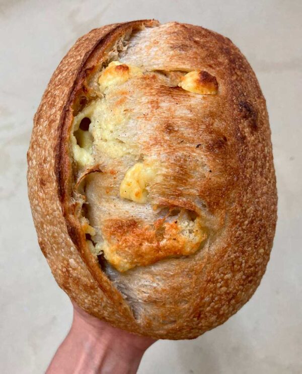 Pão com Queijo Canastra